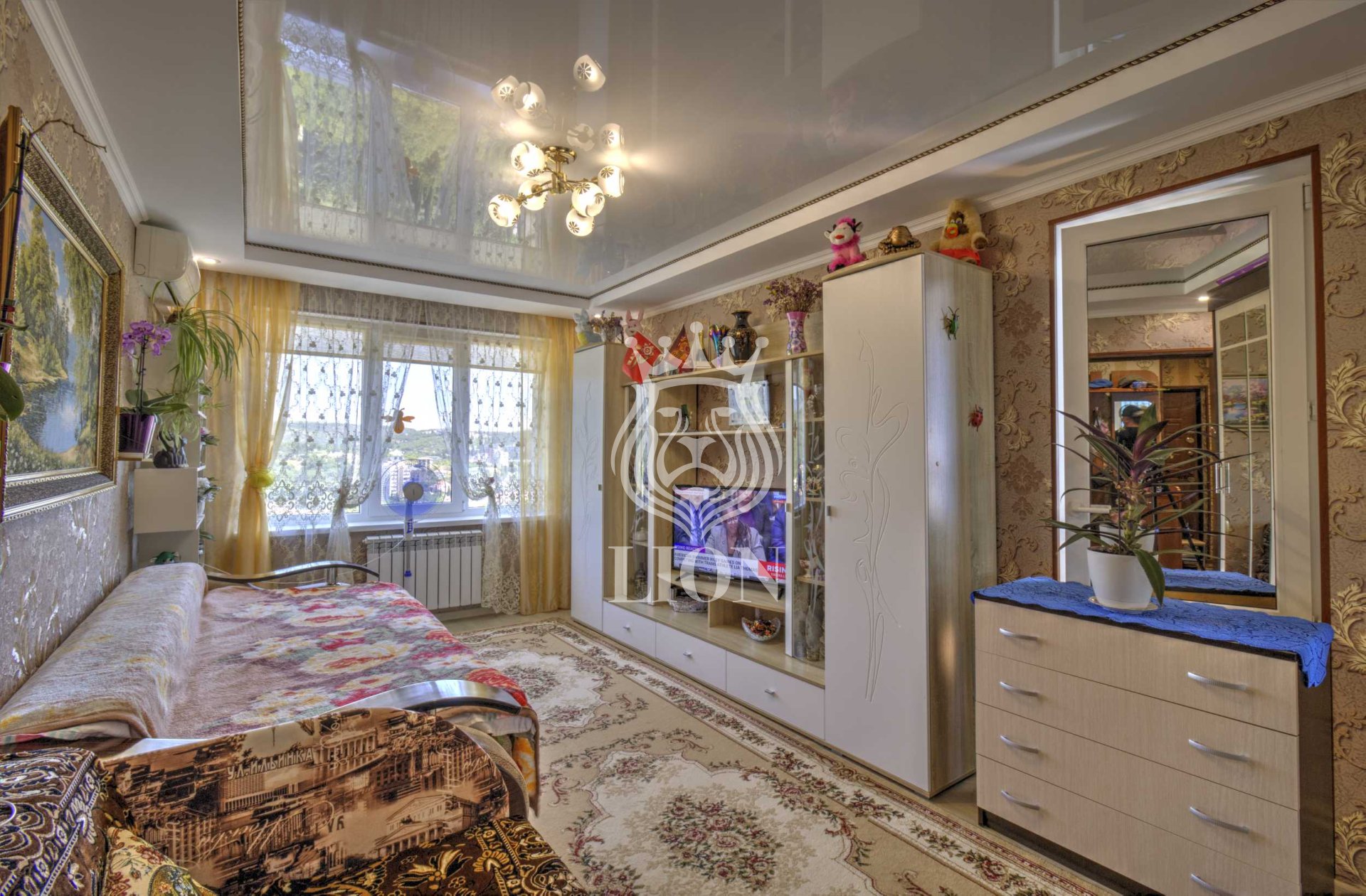 1-к квартира 40.2 м² 7/9 эт., Богдана Хмельницкого — фото 1