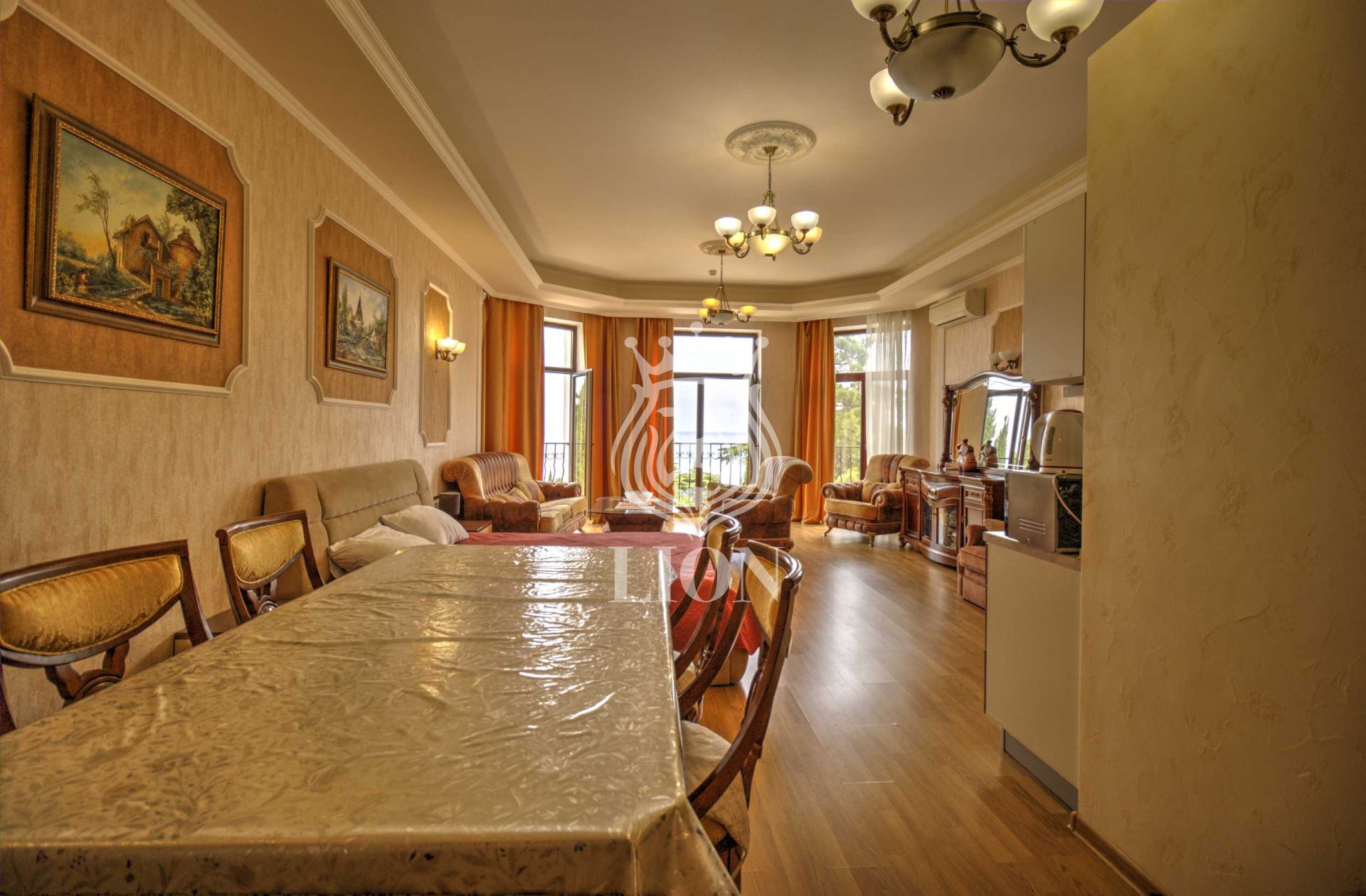 1-к апартаменты 50 м² 3/4 эт., Комсомольская — фото 1