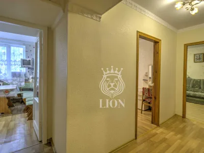 2-к квартира 56 м² 5/5 эт., Фрунзенское шоссе — миниатюра 3