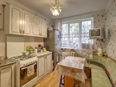 2-к квартира 56 м² 5/5 эт., Фрунзенское шоссе