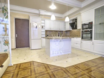 3-к квартира 130 м² 7/10 эт., Победы — миниатюра 2