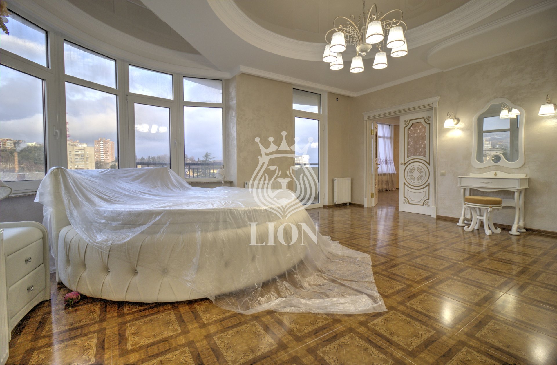 3-к квартира 130 м² 7/10 эт., Победы — фото 12