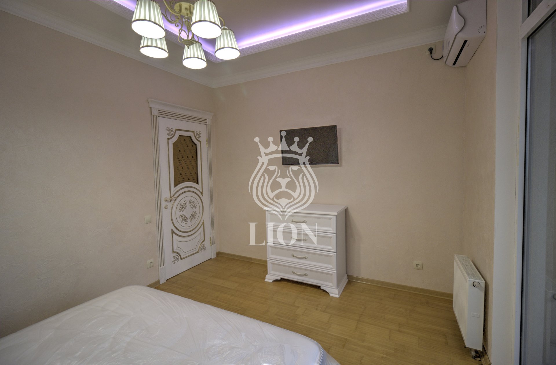 3-к квартира 130 м² 7/10 эт., Победы — фото 25