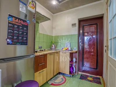 1-к квартира 17 м² 1/9 эт., Октябрьская — миниатюра 5