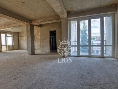 3-к квартира 85 м² 3/5 эт., Платановая — миниатюра 4