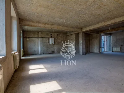 3-к квартира 85 м² 3/5 эт., Платановая — миниатюра 10