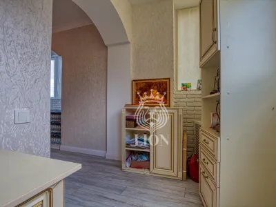3-к квартира 110 м² 11/14 эт., Школьная — миниатюра 45