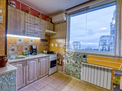 3-к квартира 80 м² 7/9 эт., Октябрьская — миниатюра 8