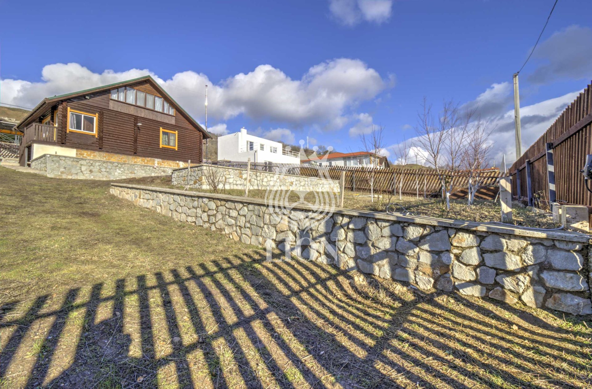 Дом 140 м² на 10 сот., Лучистое — фото 2