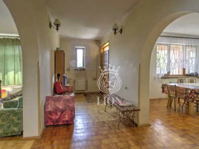 Дом 266.9 м² на 12 сот., Малый Маяк