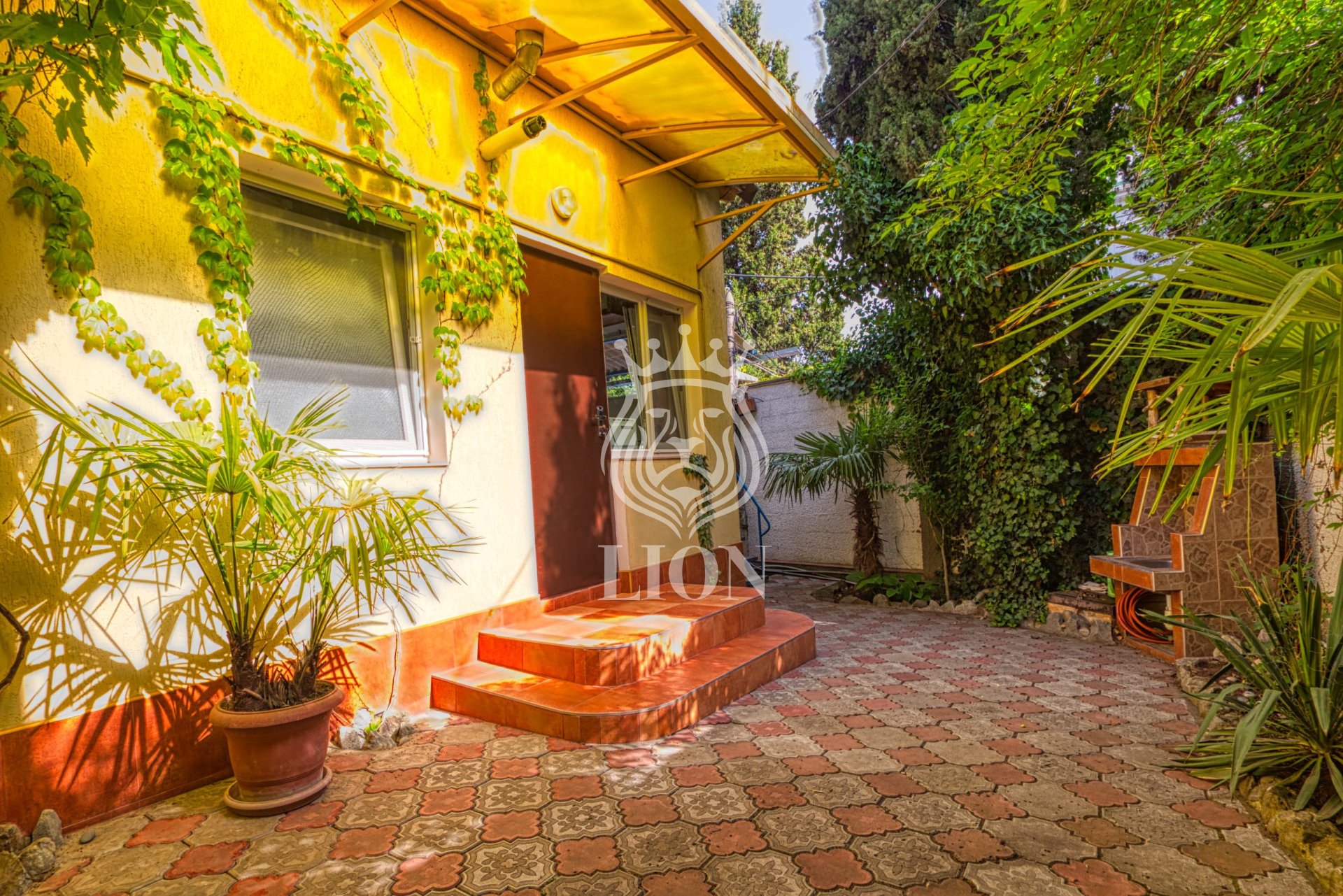 Дом 60 м² на 3.9 сот., Алушта — фото 8