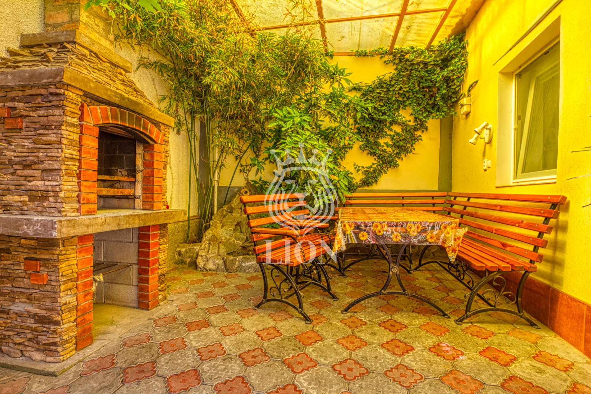 Дом 60 м² на 3.9 сот., Алушта — фото 12