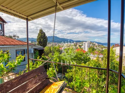 Дом 174 м² на 4.54 сот., Алушта — миниатюра 3