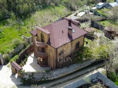 Дом 265.7 м² на 7.3 сот., Алушта