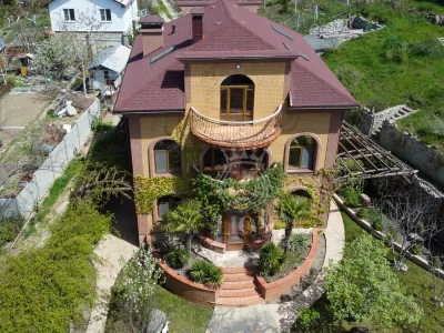 Дом 265.7 м² на 7.3 сот., Алушта — миниатюра 6