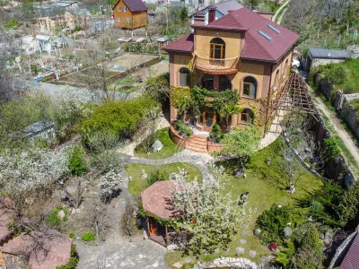 Дом 265.7 м² на 7.3 сот., Алушта — миниатюра 8