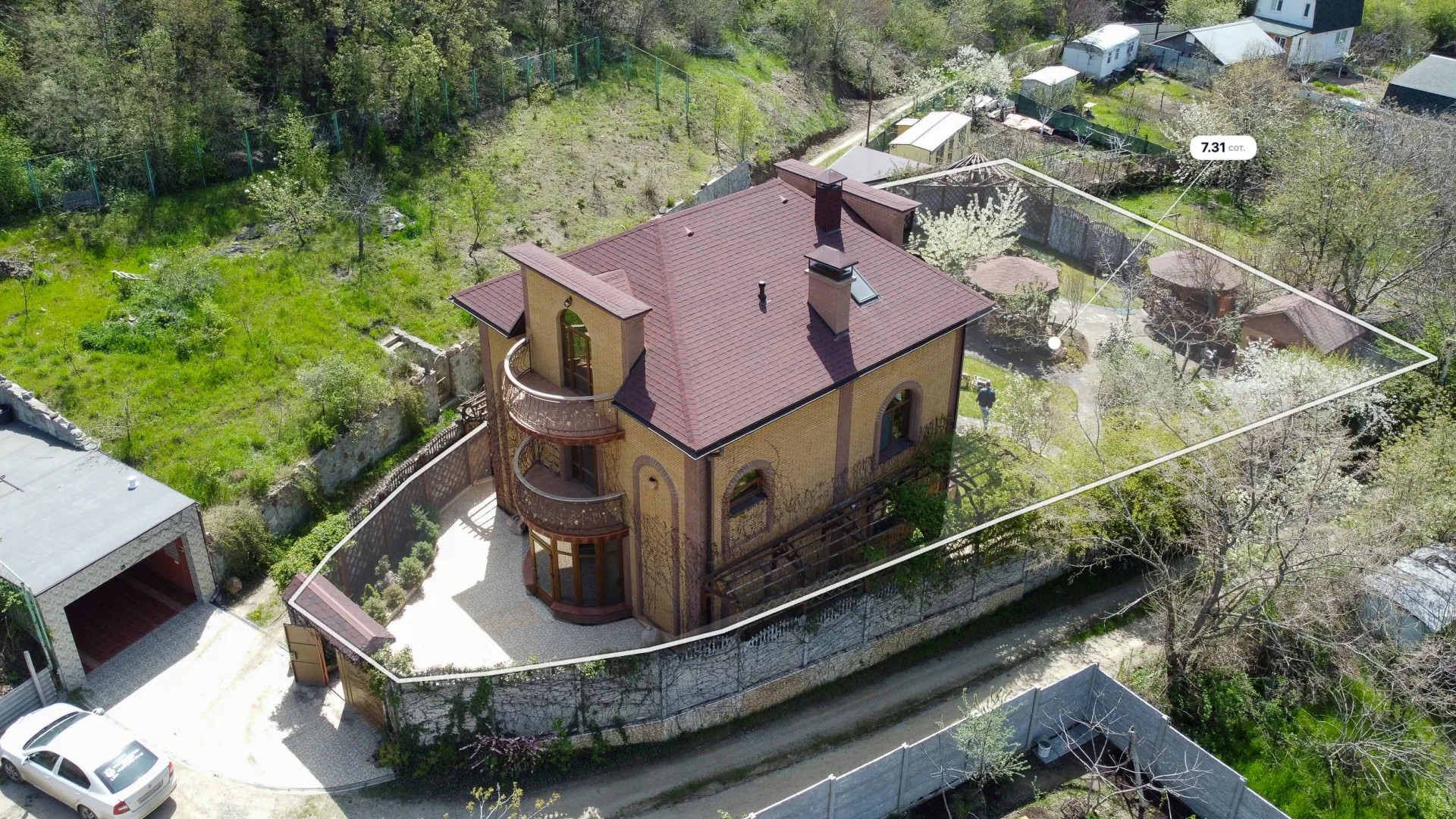 Дом 265.7 м² на 7.3 сот., Алушта