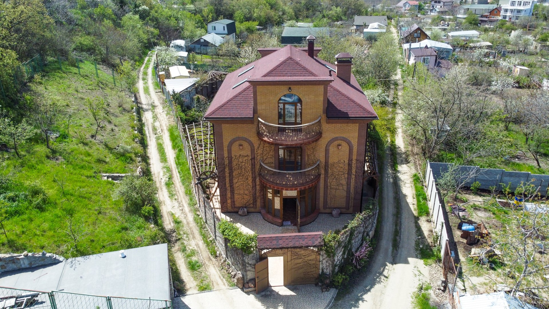 Дом 265.7 м² на 7.3 сот., Алушта — фото 7