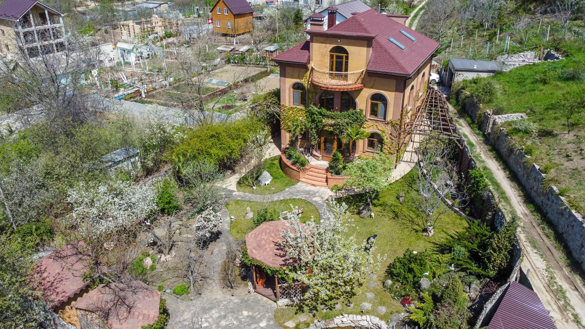 Дом 265.7 м² на 7.3 сот., Алушта — фото 8