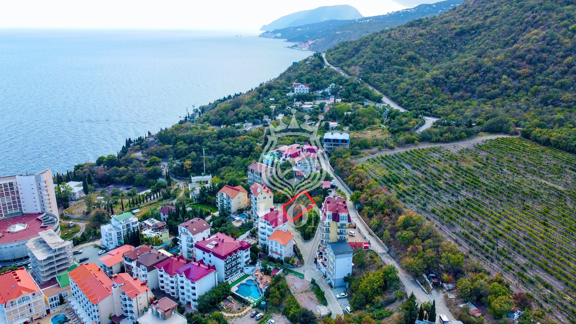 Участок 4 сот. Блокированная жилая застройка, Лазурное — фото 1