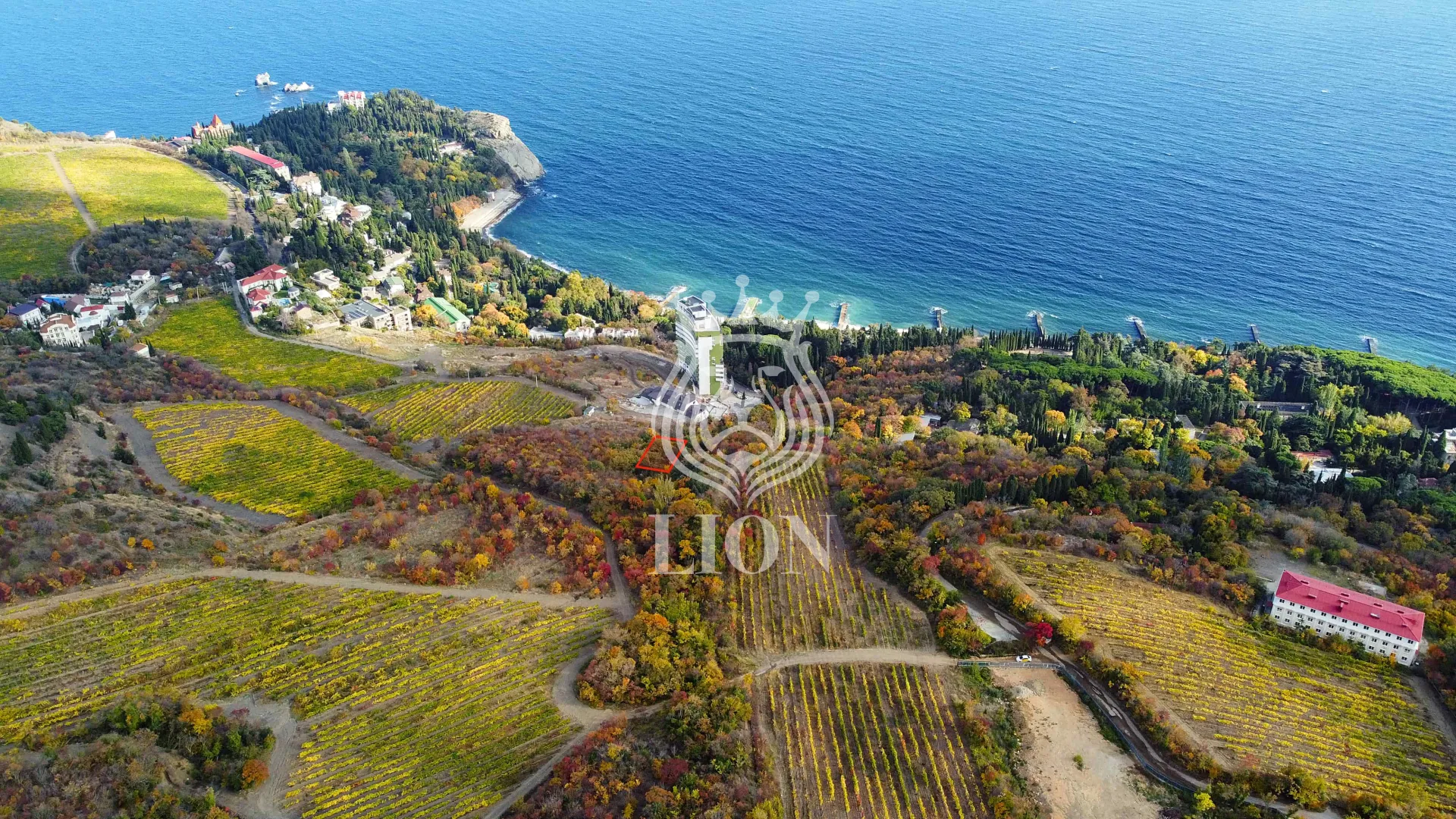 Участок 5.5 сот. СНТ, Кипарисное