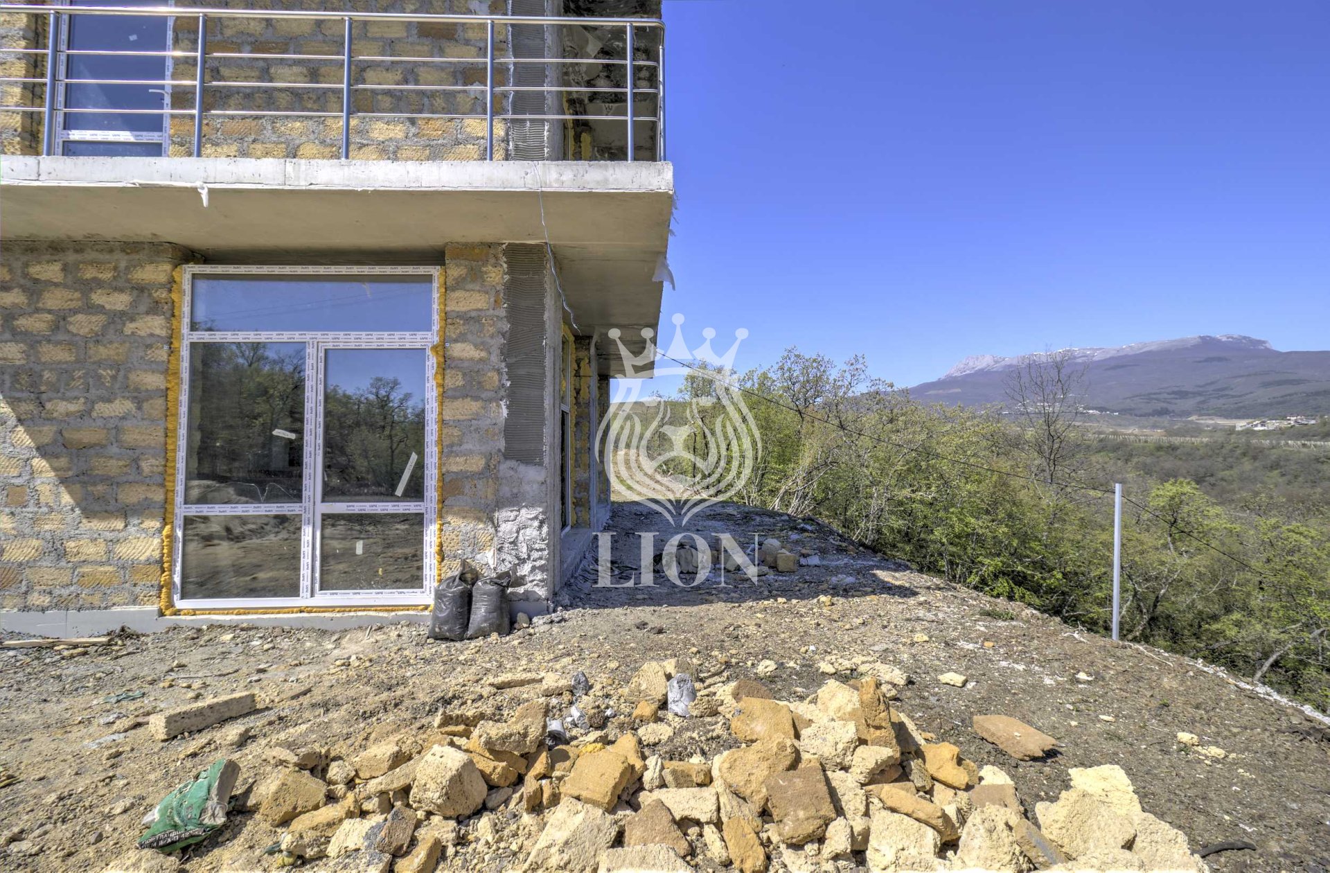 Дом 150 м² на 7.5 сот., Алушта — фото 6