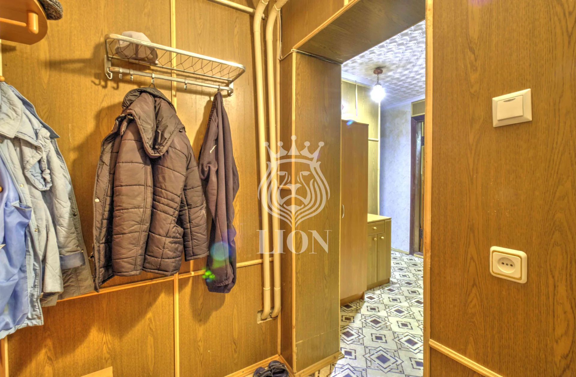 4-к квартира 100 м² 2/4 эт., Нагорная