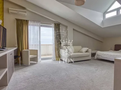 3-к апартаменты 250.7 м² 12/13 эт., Краснофлотская — миниатюра 28