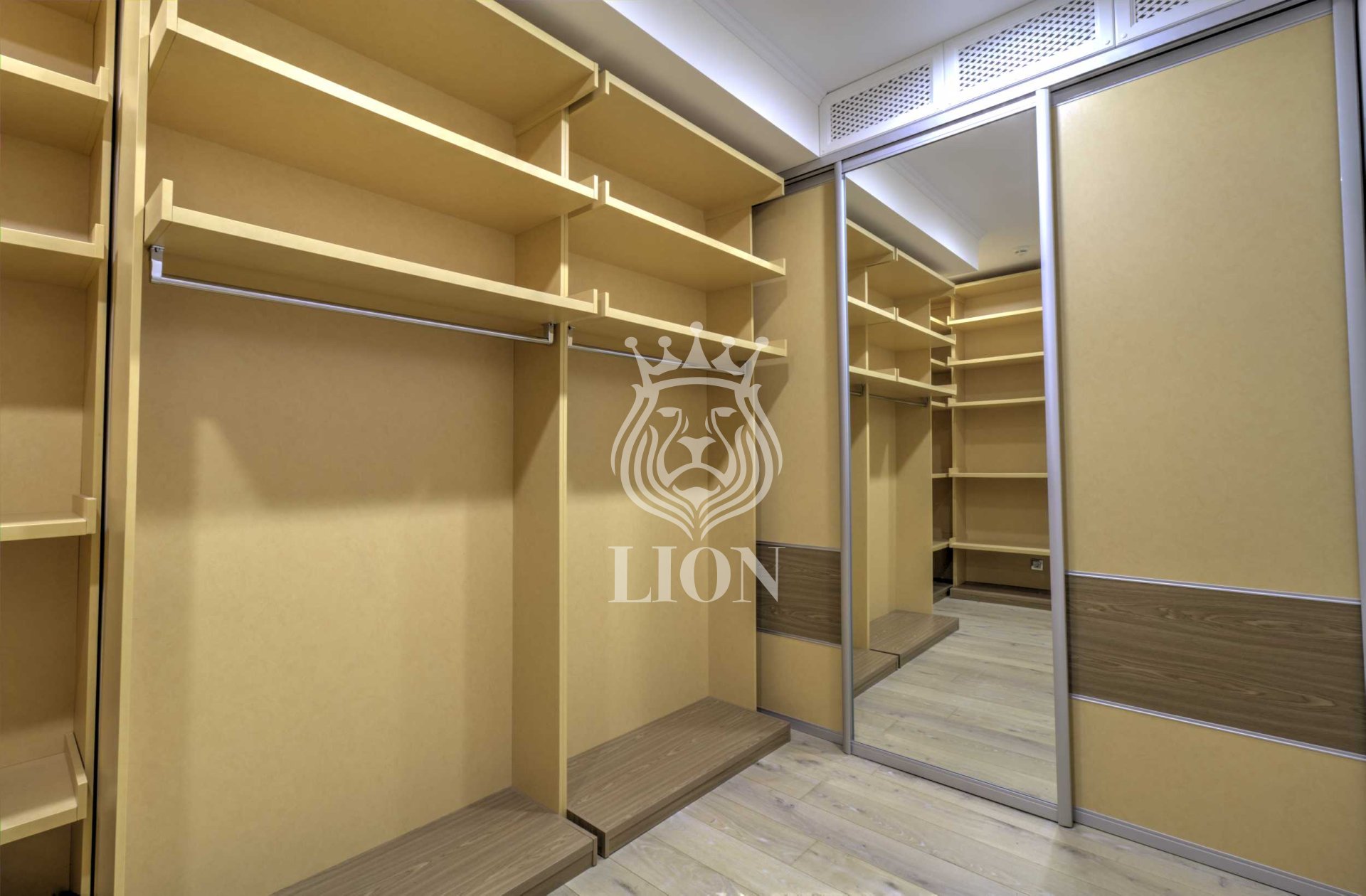 3-к апартаменты 170 м² 2/7 эт., Парковая — фото 2