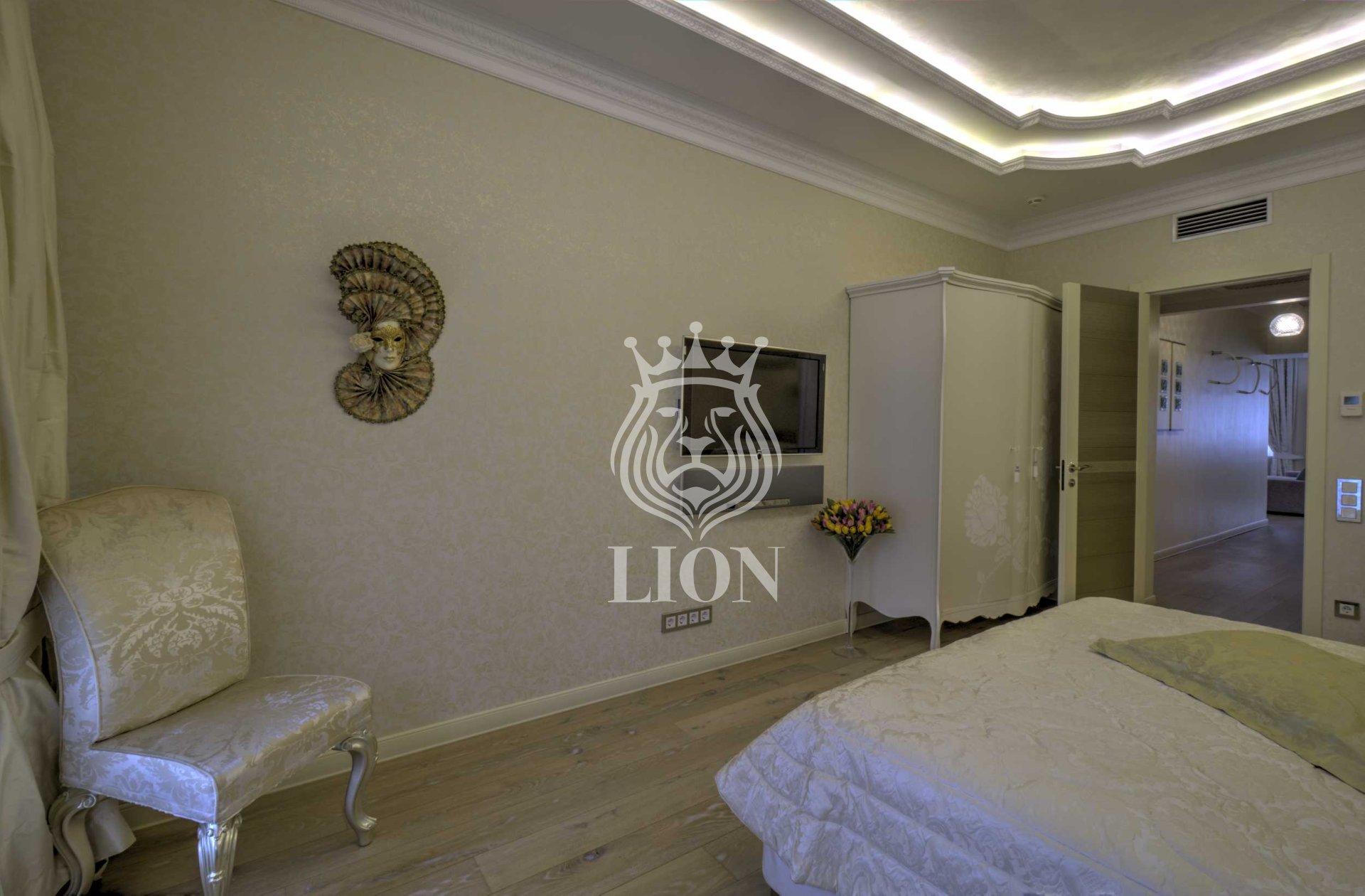 3-к апартаменты 170 м² 2/7 эт., Парковая — фото 15