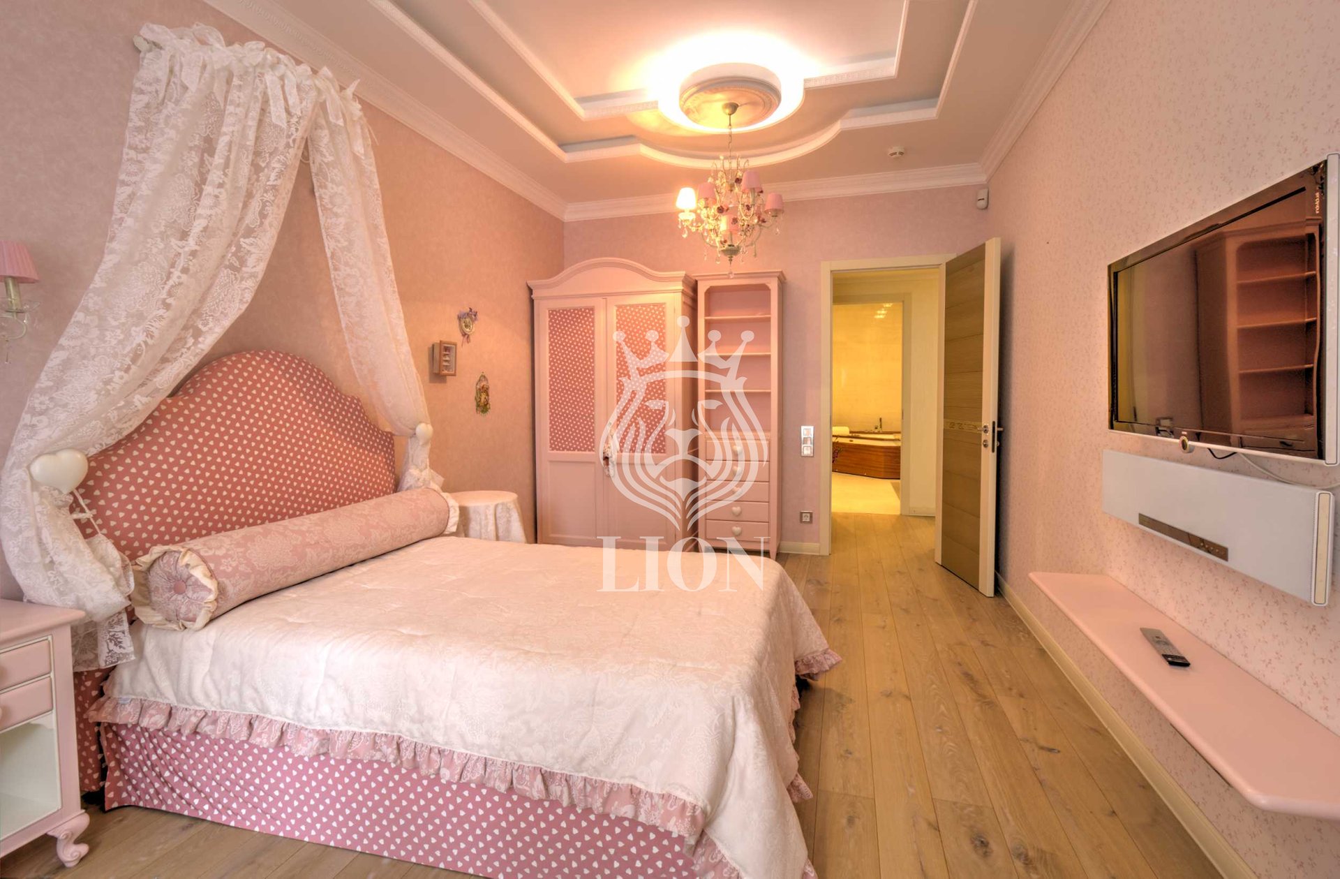 3-к апартаменты 170 м² 2/7 эт., Парковая — фото 25