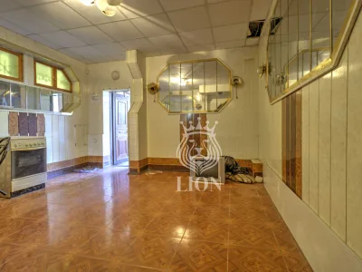 Коммерческая 470.1 м², Алушта