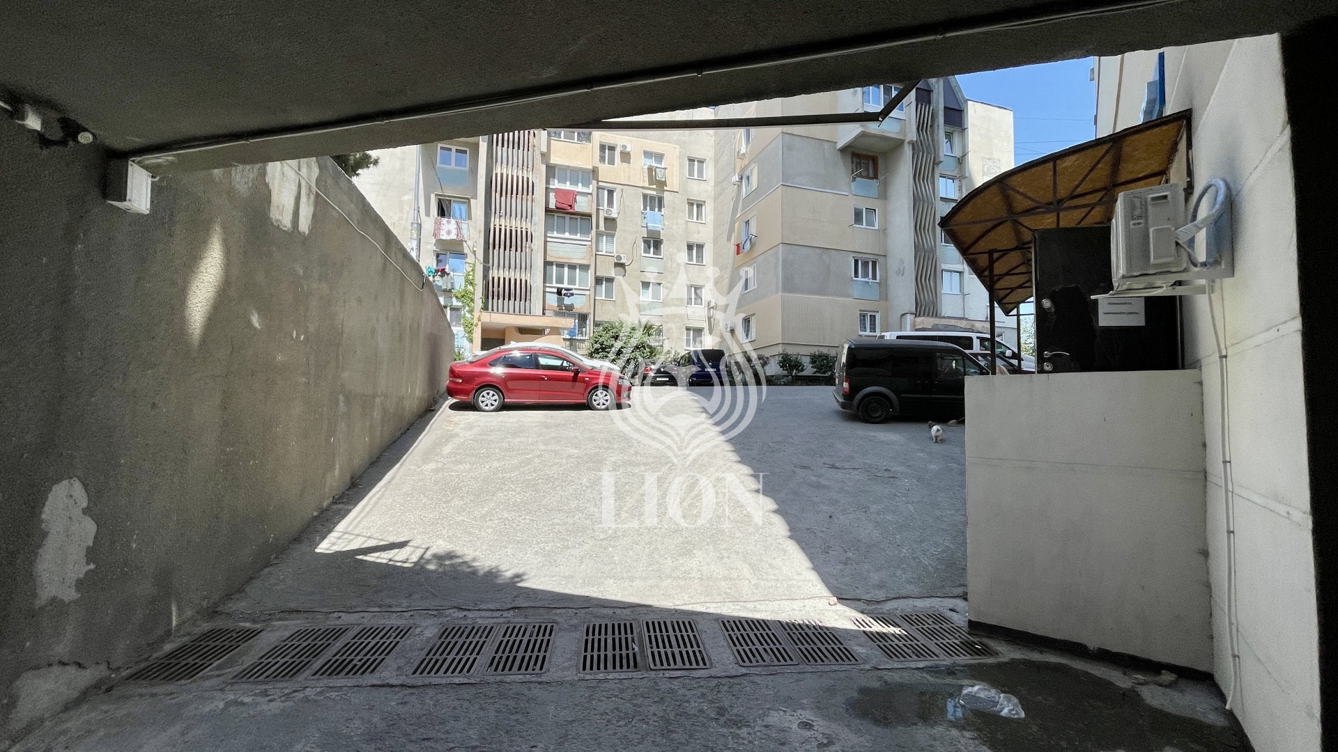 Паркинг 15 м², Алушта — фото 4