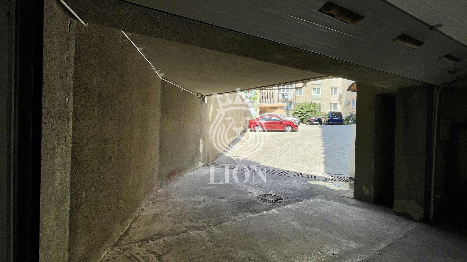 Паркинг 15 м², Алушта — фото 5