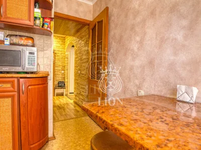 3-к квартира 64 м² 1/5 эт., Ялтинская — миниатюра 15