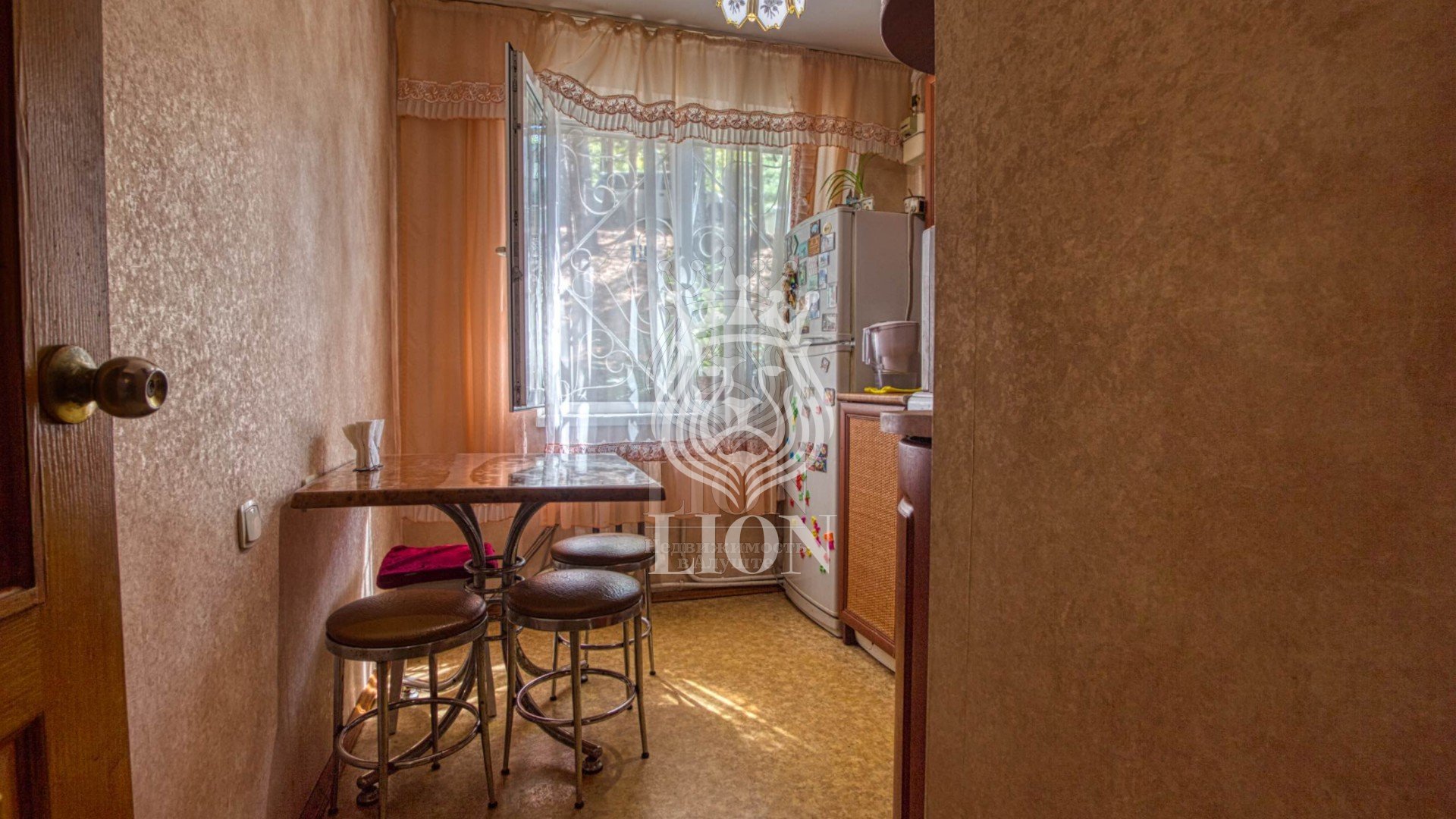 3-к квартира 64 м² 1/5 эт., Ялтинская — фото 13