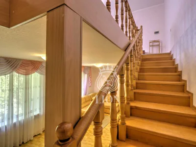 Дом 750 м² на 117 сот., Розовый — миниатюра 150