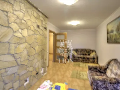 Дом 750 м² на 117 сот., Розовый — миниатюра 185
