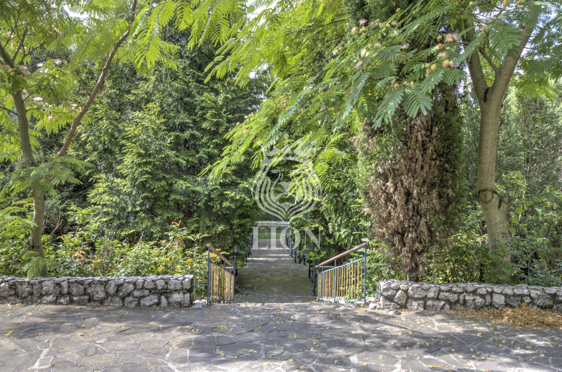 Дом 750 м² на 117 сот., Розовый — фото 12