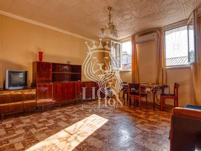 2-к квартира 39.5 м² 2/2 эт., Владимира Хромых — миниатюра 2