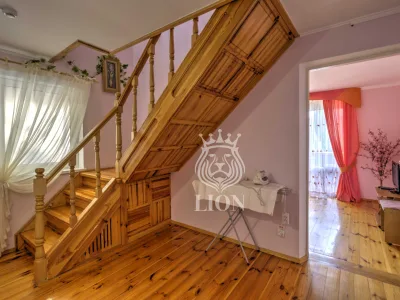 Коммерческая 550 м², Алушта — миниатюра 120