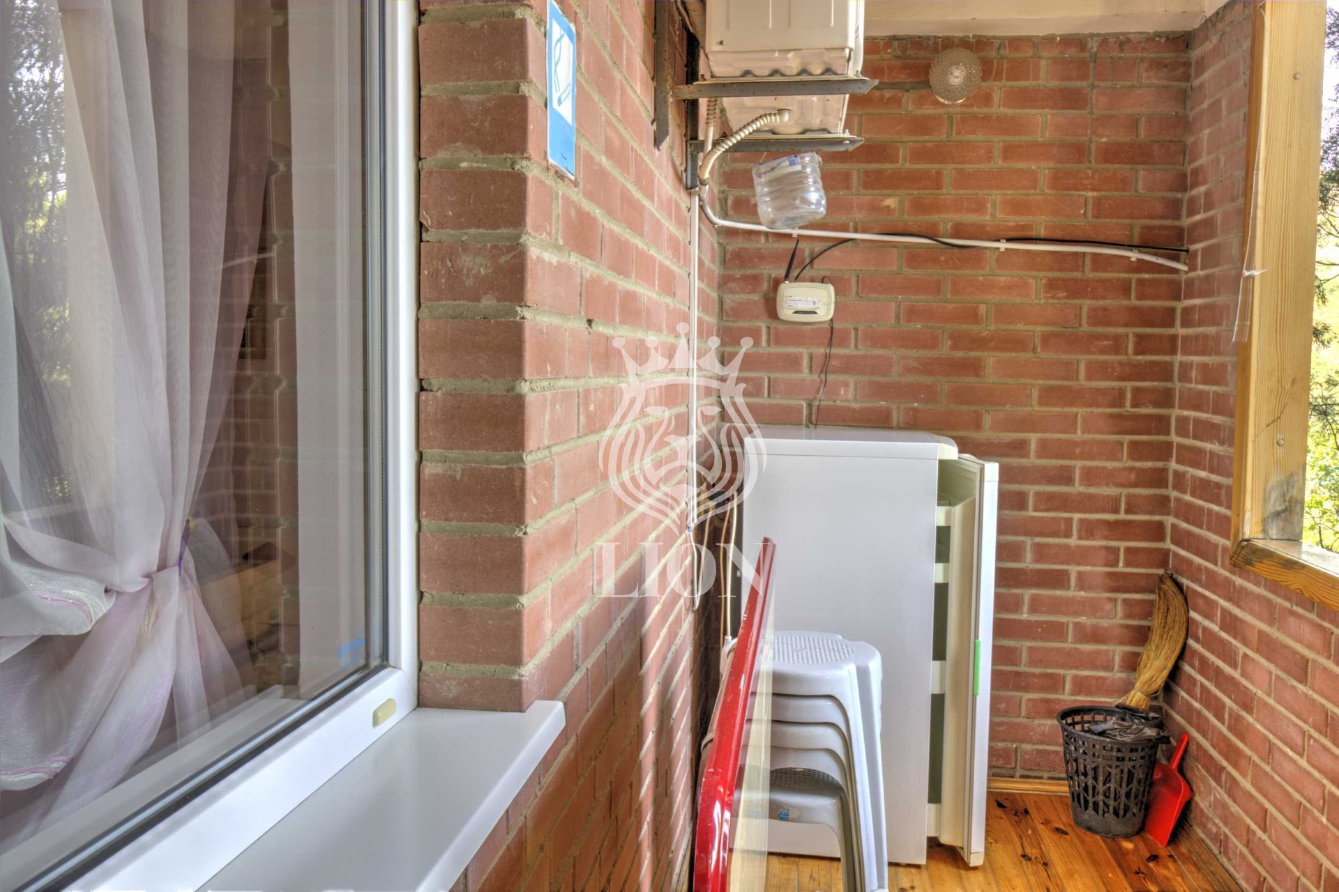 Коммерческая 550 м², Алушта — фото 1