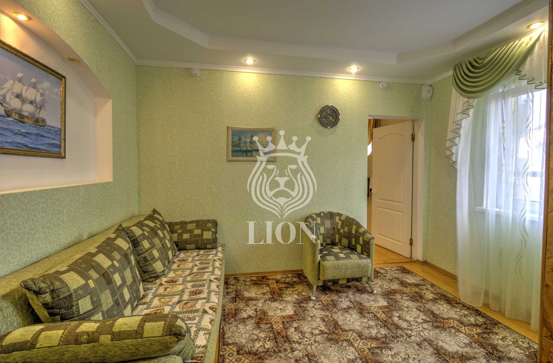 Коммерческая 550 м², Алушта — фото 13