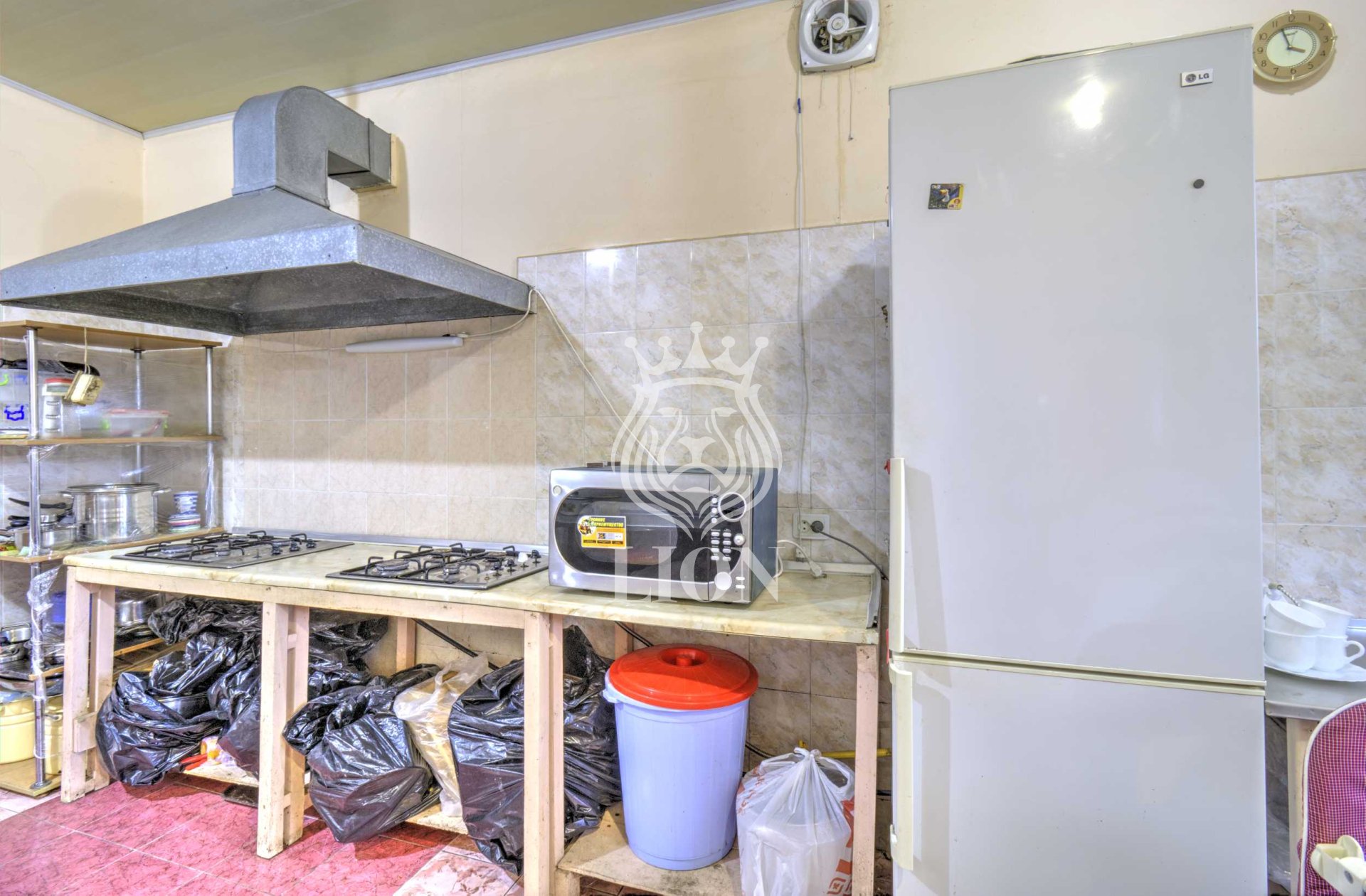 Коммерческая 550 м², Алушта — фото 22