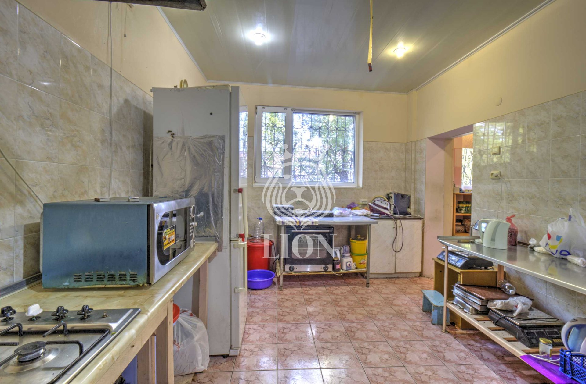 Коммерческая 550 м², Алушта — фото 25