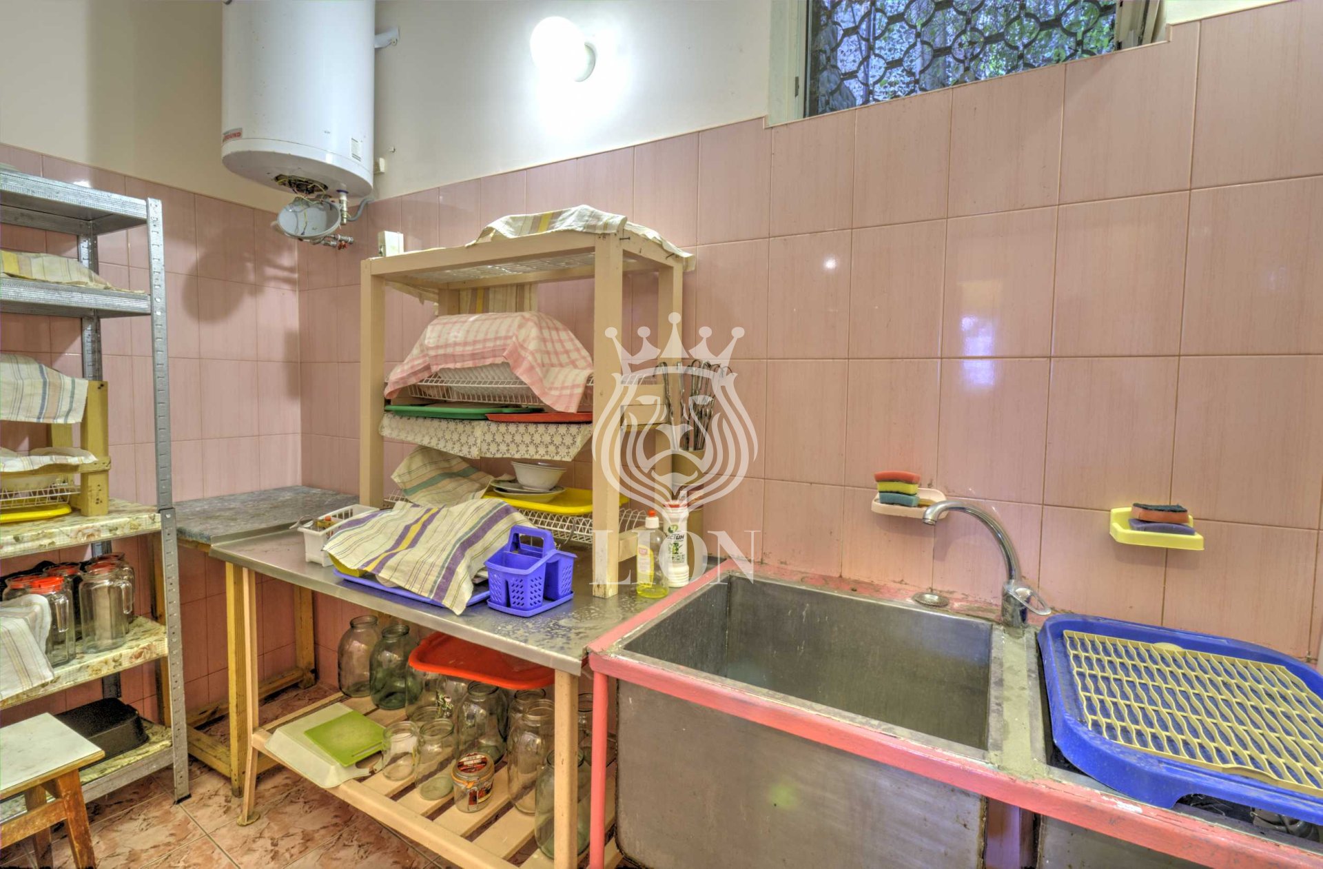 Коммерческая 550 м², Алушта — фото 27