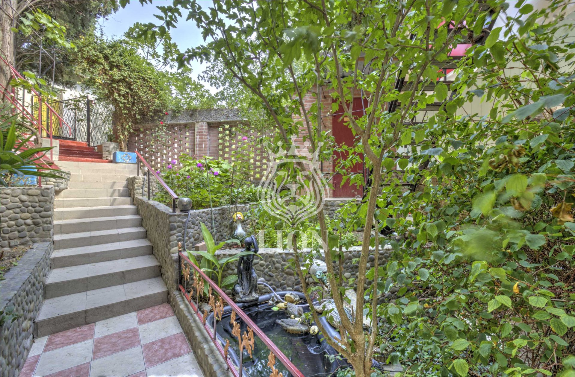 Коммерческая 550 м², Алушта — фото 33