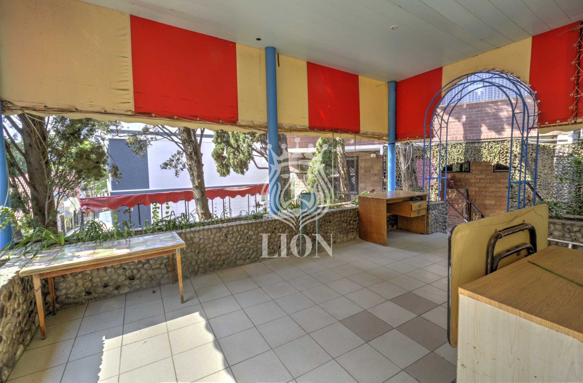 Коммерческая 550 м², Алушта — фото 35