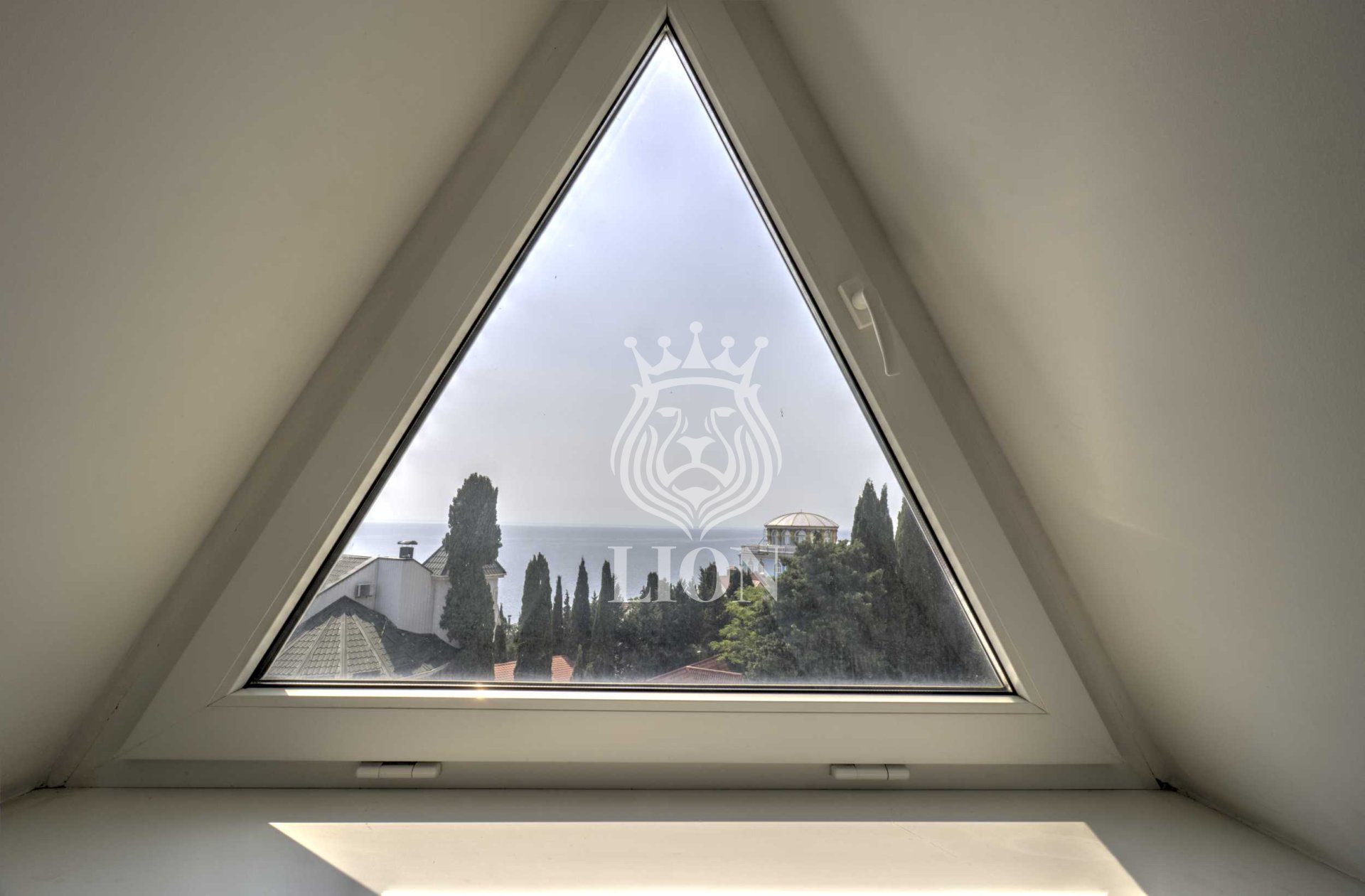 Коммерческая 550 м², Алушта — фото 91