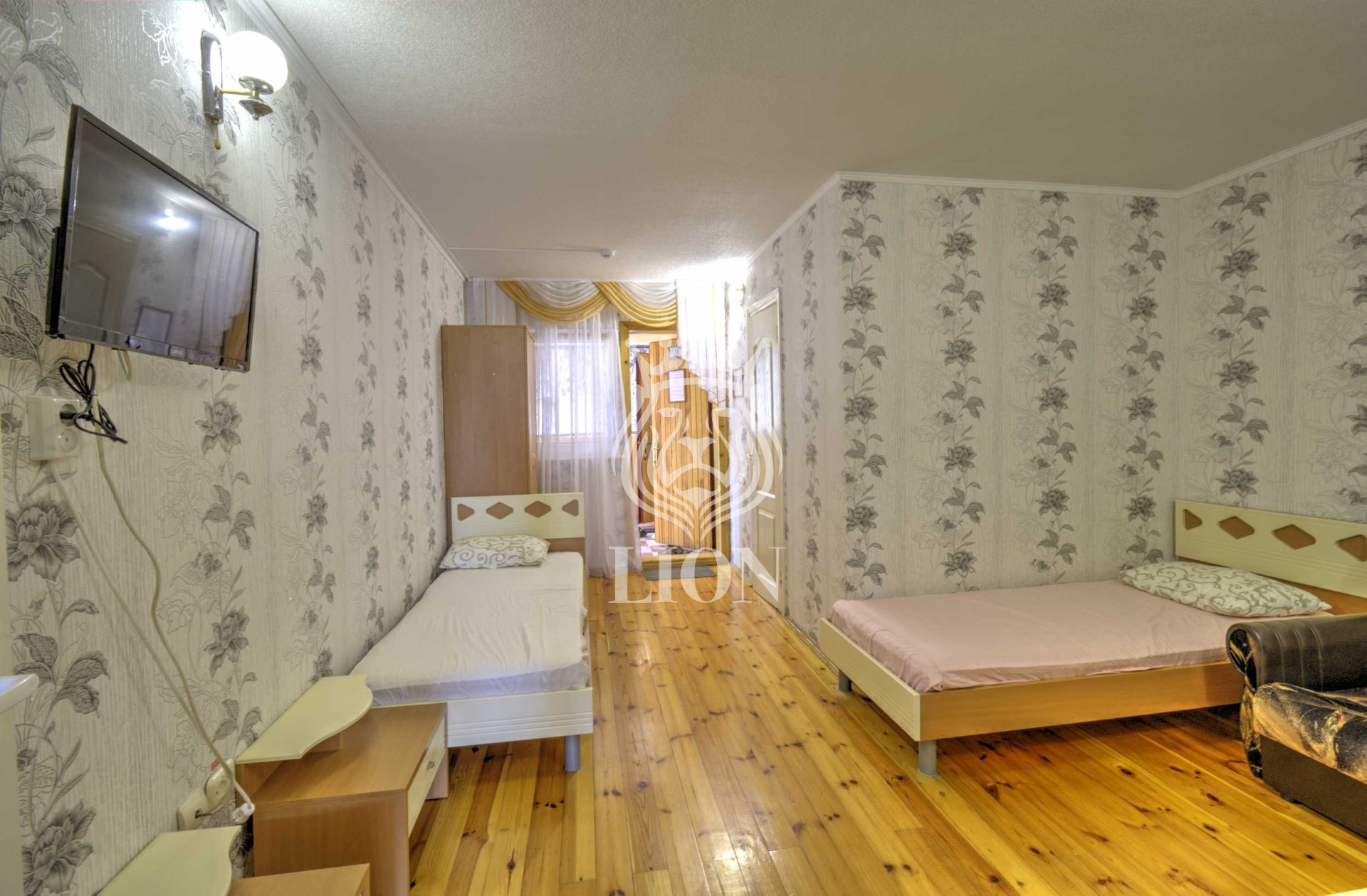 Коммерческая 550 м², Алушта — фото 98